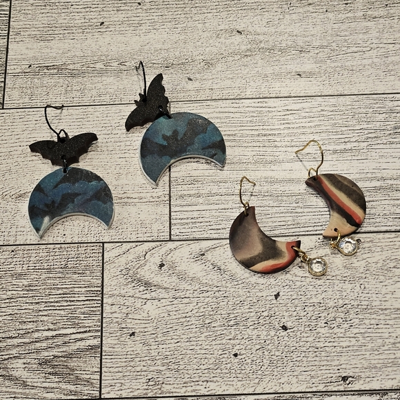 Witch Goth Dangle Earrings Halloween Handmade - Picture 1 of 11